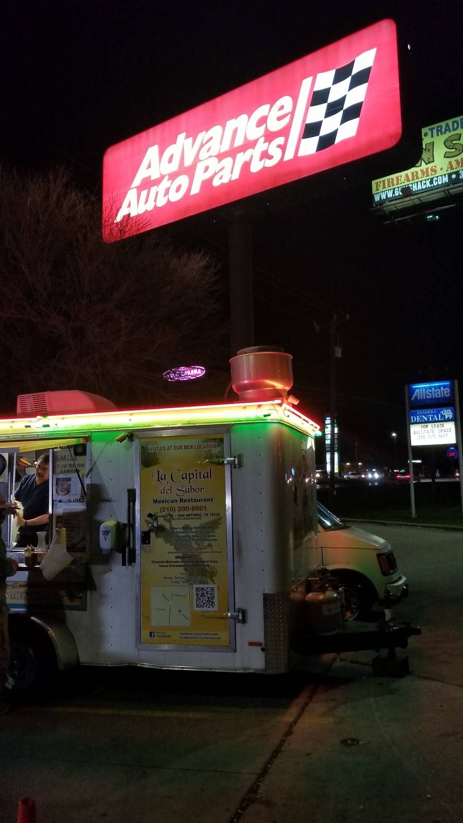 Mini Tacos Los Perejil | restaurant | 8402 Bandera Rd, San Antonio, TX 78250, USA | 2103896620 OR +1 210-389-6620