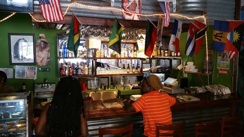 Mamas Caribbean Grill & Bar | restaurant | 1504 Central Ave, Charlotte, NC 28205, USA | 7043758414 OR +1 704-375-8414