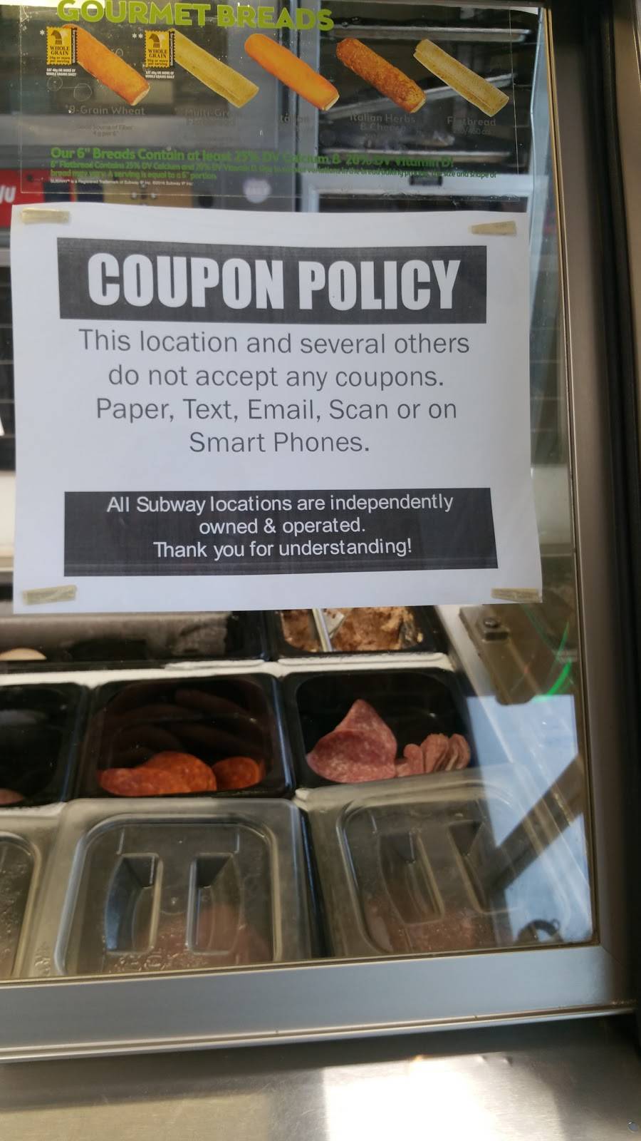 Subway Restaurants | restaurant | 6399 Christie Ave Suite C, Emeryville, CA 94608, USA | 5106016400 OR +1 510-601-6400