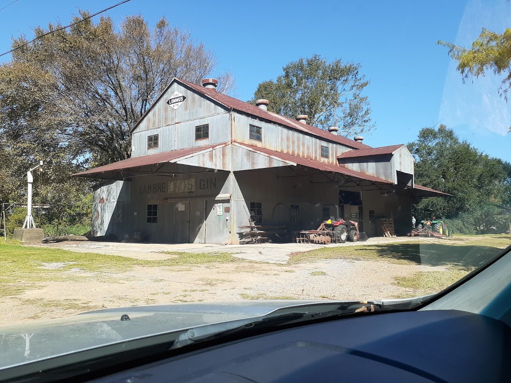 Cane River Commissary | restaurant | 4191-4197 LA-494, Natchez, LA 71456, USA | 3182386361 OR +1 318-238-6361