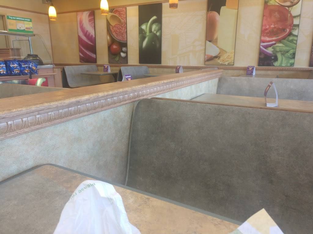 Subway | restaurant | 314 Merchant Dr C, Knoxville, TN 37912, USA | 8656888316 OR +1 865-688-8316