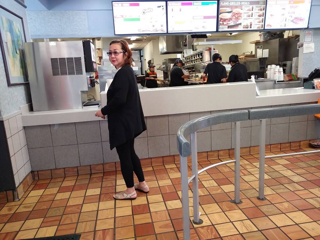 Burger King | restaurant | 5400 Ygnacio Valley Rd, Concord, CA 94521, USA | 9255240544 OR +1 925-524-0544