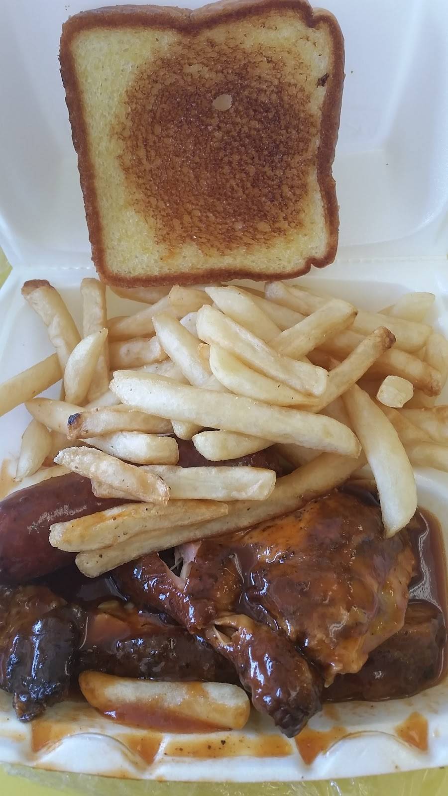 Good Luck Drive-In | restaurant | 950 W Rosedale St, Fort Worth, TX 76104, USA | 8173325507 OR +1 817-332-5507