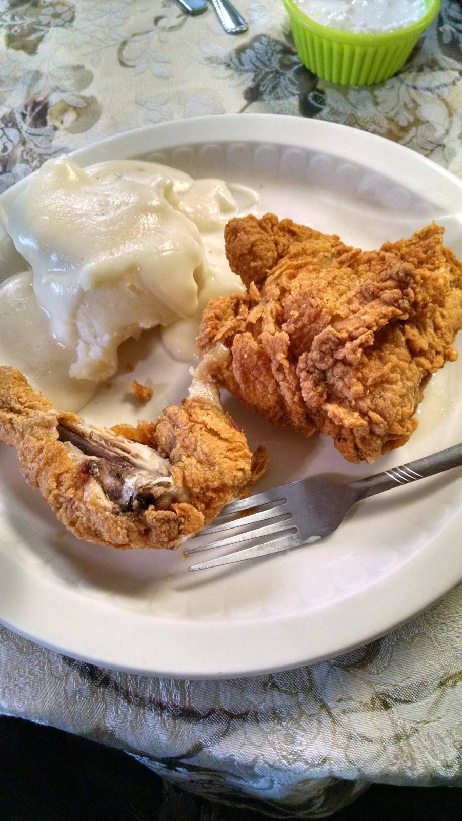 Stewarts Family Restaurant | restaurant | 18925 W Farmington Rd, Trivoli, IL 61569, USA | 3093622408 OR +1 309-362-2408