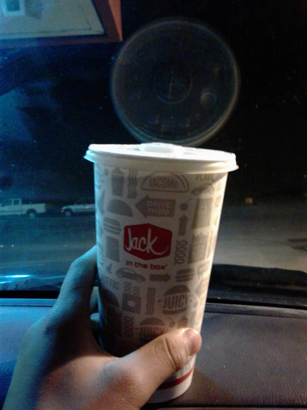 Jack in the Box | restaurant | 7895 Monterey Rd, Gilroy, CA 95020, USA | 4088482395 OR +1 408-848-2395