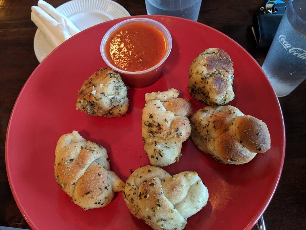 Santinos Pizza & More | restaurant | 205 S Topsail Dr, Surf City, NC 28445, USA | 9105412759 OR +1 910-541-2759