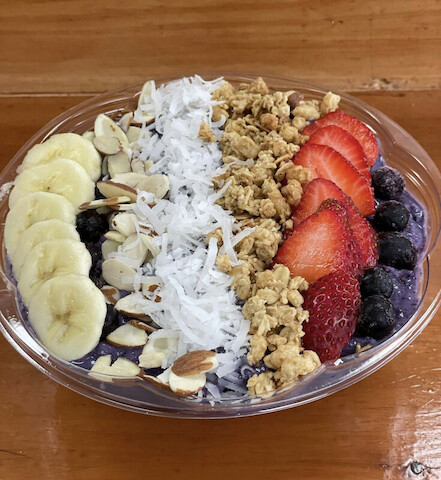 Rogers Park Nutrition Spot | restaurant | 7411 N Clark St, Chicago, IL 60626, USA | 7734129875 OR +1 773-412-9875