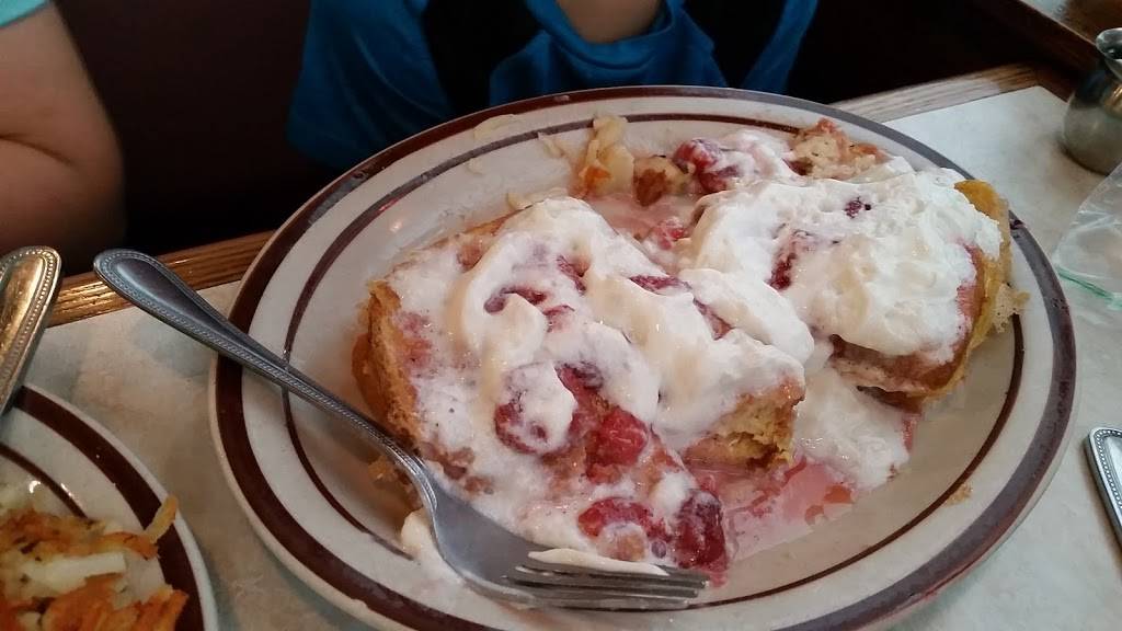 Johnny Pamcakes | restaurant | 3700 E State St, Rockford, IL 61108, USA | 8152297415 OR +1 815-229-7415