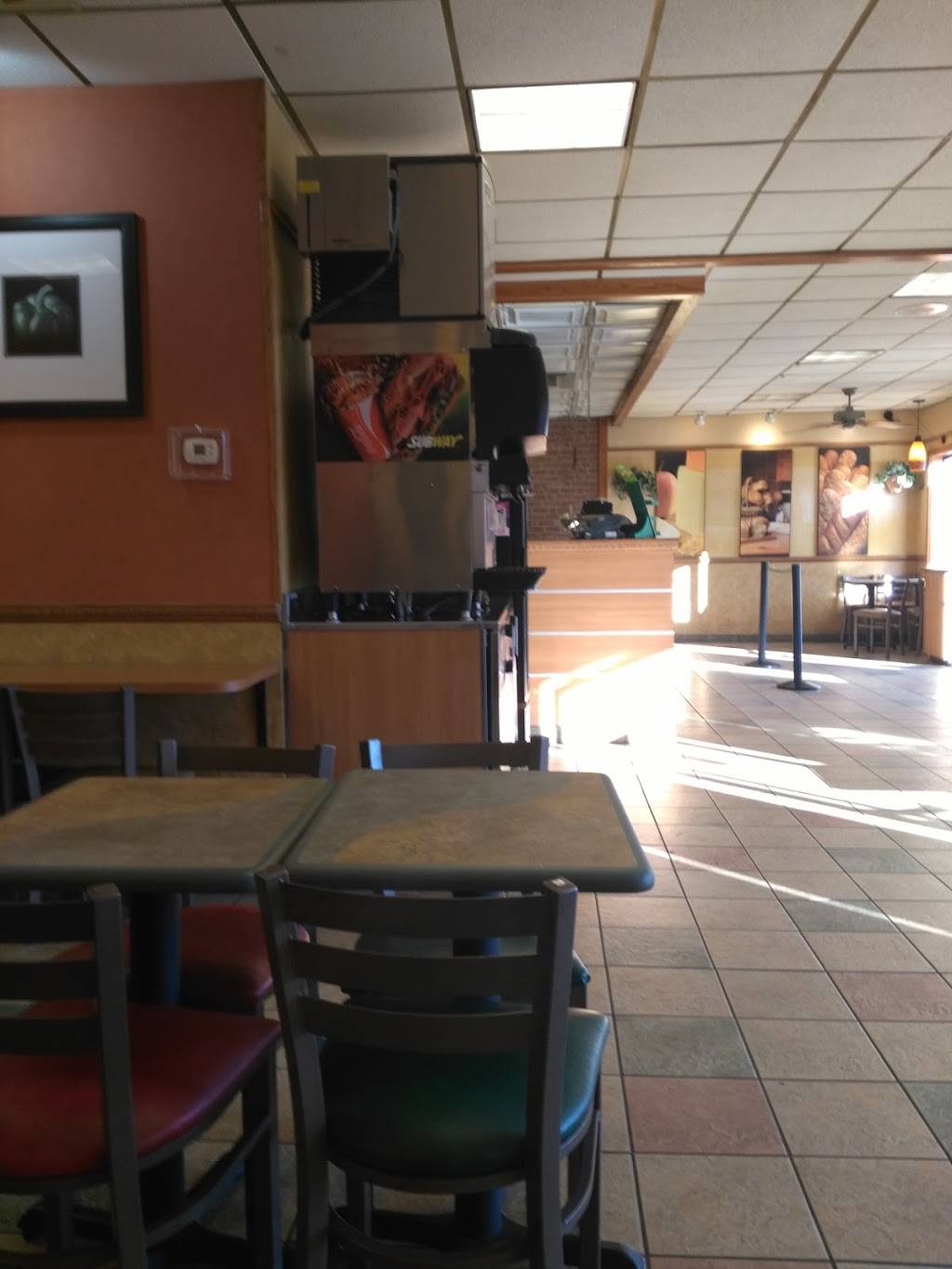 Subway | restaurant | 225 Western Ave, Augusta, ME 04330, USA | 2076221136 OR +1 207-622-1136