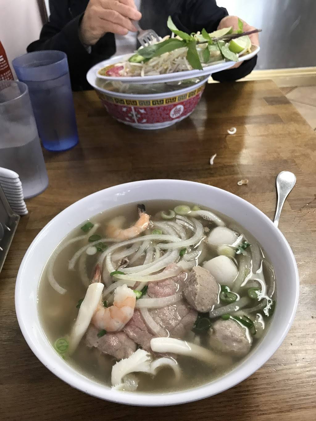 Good Pho You | restaurant | 10648 Balboa Blvd, Granada Hills, CA 91344, USA | 8183607500 OR +1 818-360-7500