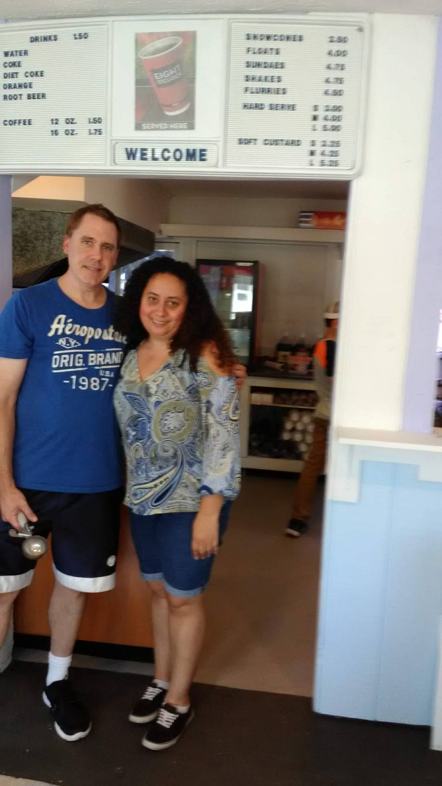 Prancers Ice Cream | restaurant | 76 Lake St, Le Roy, NY 14482, USA | 5855025024 OR +1 585-502-5024