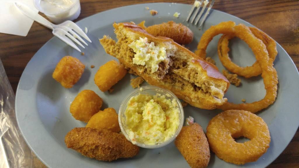 Tarheel Bar-B-Q | restaurant | 9 US-13, Eure, NC 27935, USA | 2523571094 OR +1 252-357-1094