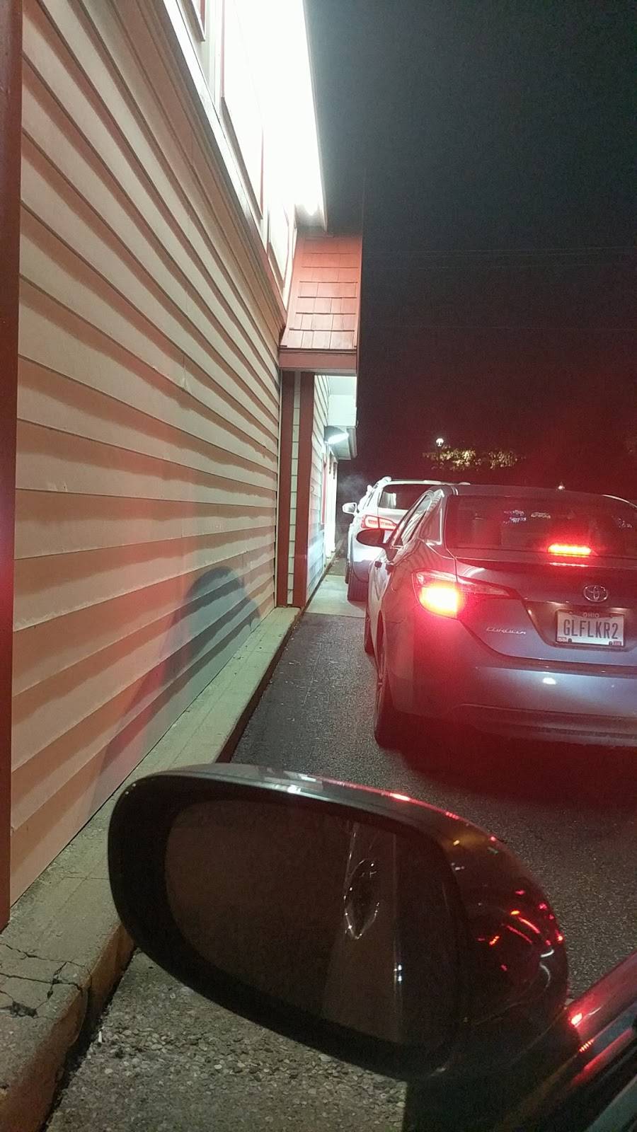 Lees Famous Recipe Chicken | restaurant | 527 S Main St, Englewood, OH 45322, USA | 9378367905 OR +1 937-836-7905