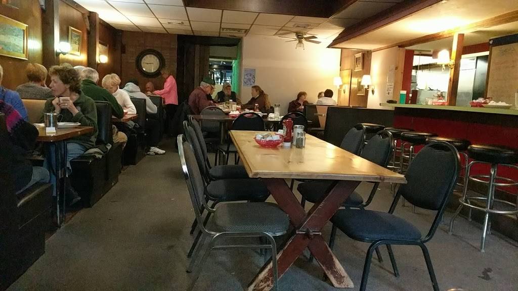 Yearbook Diner | restaurant | 21 E Tioga St, Tunkhannock, PA 18657, USA | 5708369540 OR +1 570-836-9540