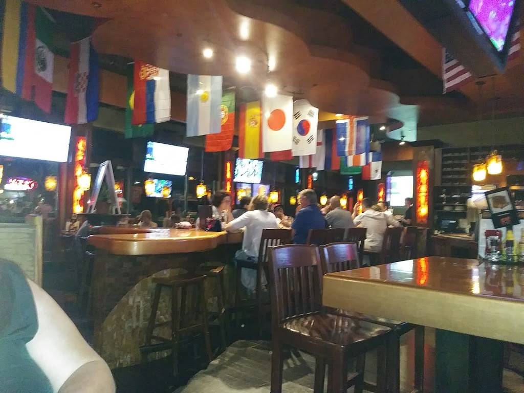 The OX Bar & Grill | restaurant | 23 S Washington St, Oxford, MI 48371, USA | 2486281400 OR +1 248-628-1400