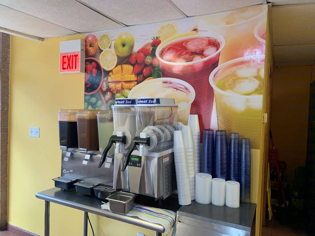 La Barca El Taconazo | restaurant | 2311 S 49th Ave, Cicero, IL 60804, USA | 7084776746 OR +1 708-477-6746