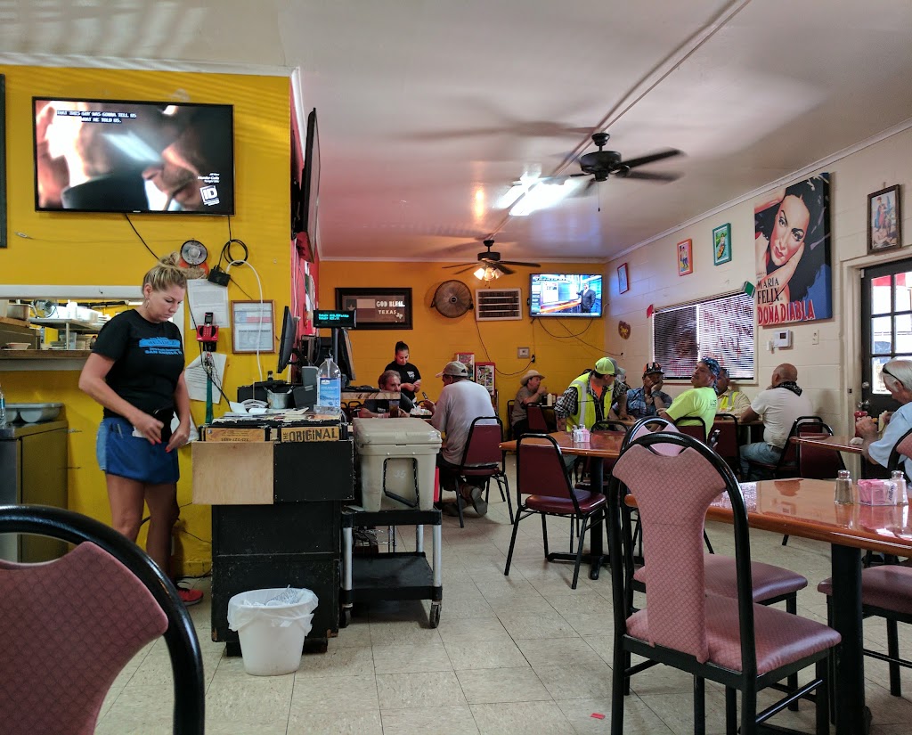 Mendez Cafe | restaurant | 3415 S Chadbourne St, San Angelo, TX 76904, USA | 3252276835 OR +1 325-227-6835
