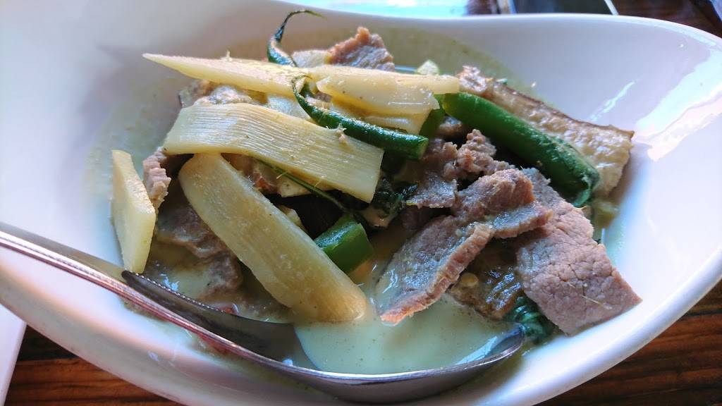 Charm Thai Eatery | restaurant | 1428 S El Camino Real, San Mateo, CA 94402, USA | 6502123444 OR +1 650-212-3444