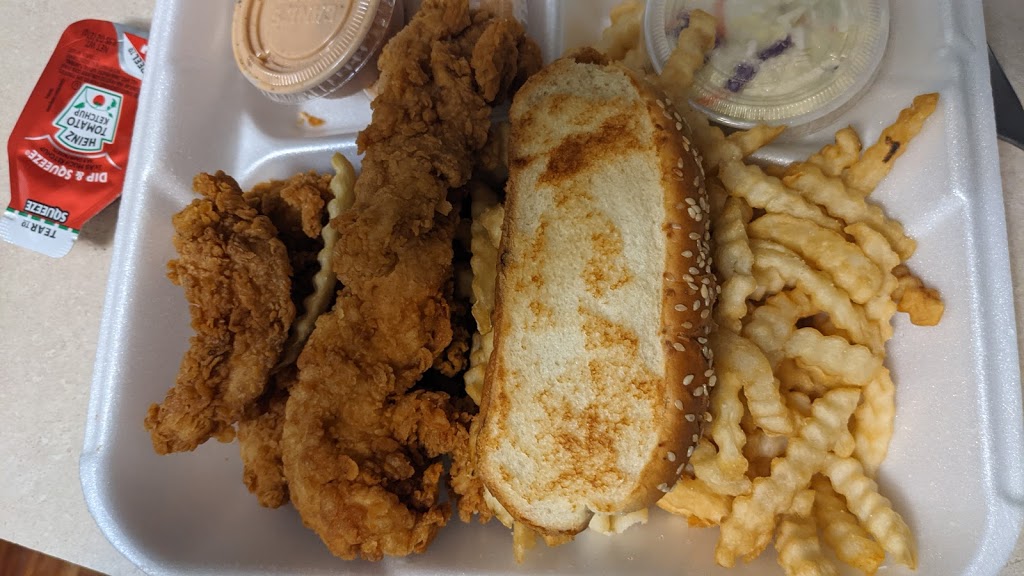 Raising Canes Chicken Fingers | meal takeaway | 2450 US-34, Oswego, IL 60543, USA | 6305549855 OR +1 630-554-9855