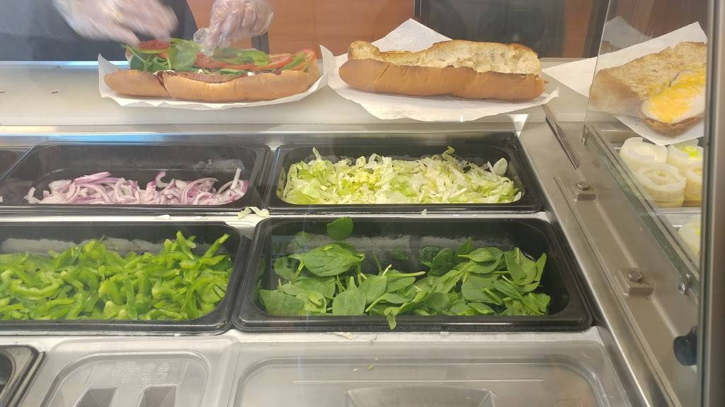 Subway Restaurants | restaurant | 9167 Kiefer Blvd Suite C Rosemont Plaza Shopping Center, Sacramento, CA 95826, USA | 9163627827 OR +1 916-362-7827