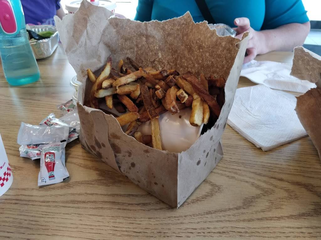Five Guys | meal takeaway | 6310 Grand Ave, Gurnee, IL 60031, USA | 8478551220 OR +1 847-855-1220
