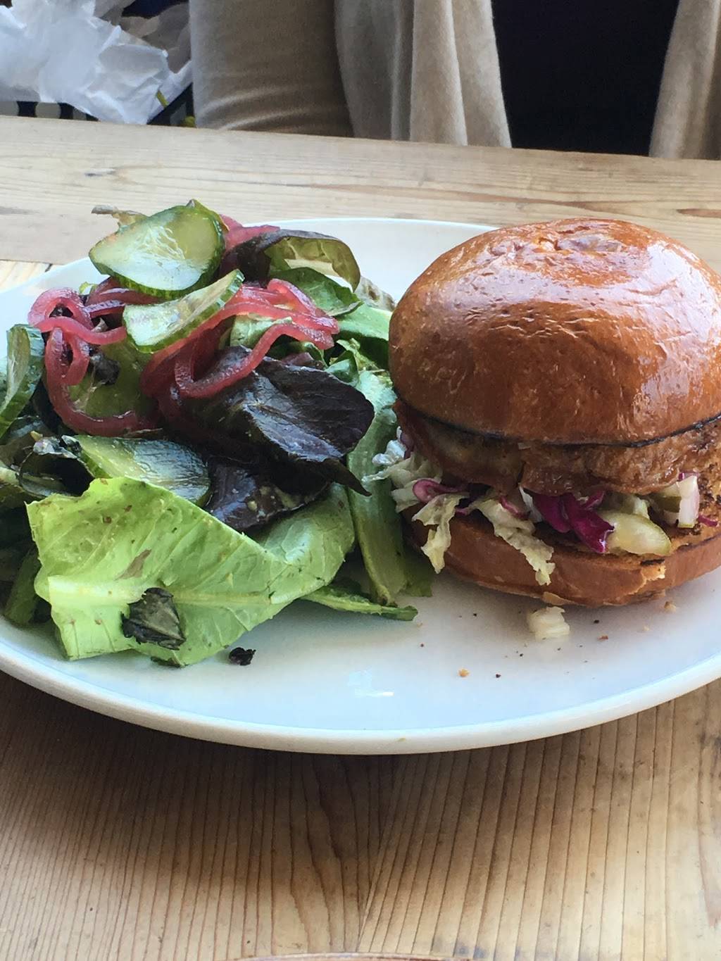 The Promontory | restaurant | 5311 S Lake Park Ave W, Chicago, IL 60615, USA | 3128012100 OR +1 312-801-2100