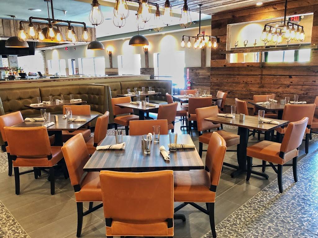 Reunion Tap & Table | restaurant | 198 Worcester St, North Grafton, MA 01536, USA | 7742935501 OR +1 774-293-5501