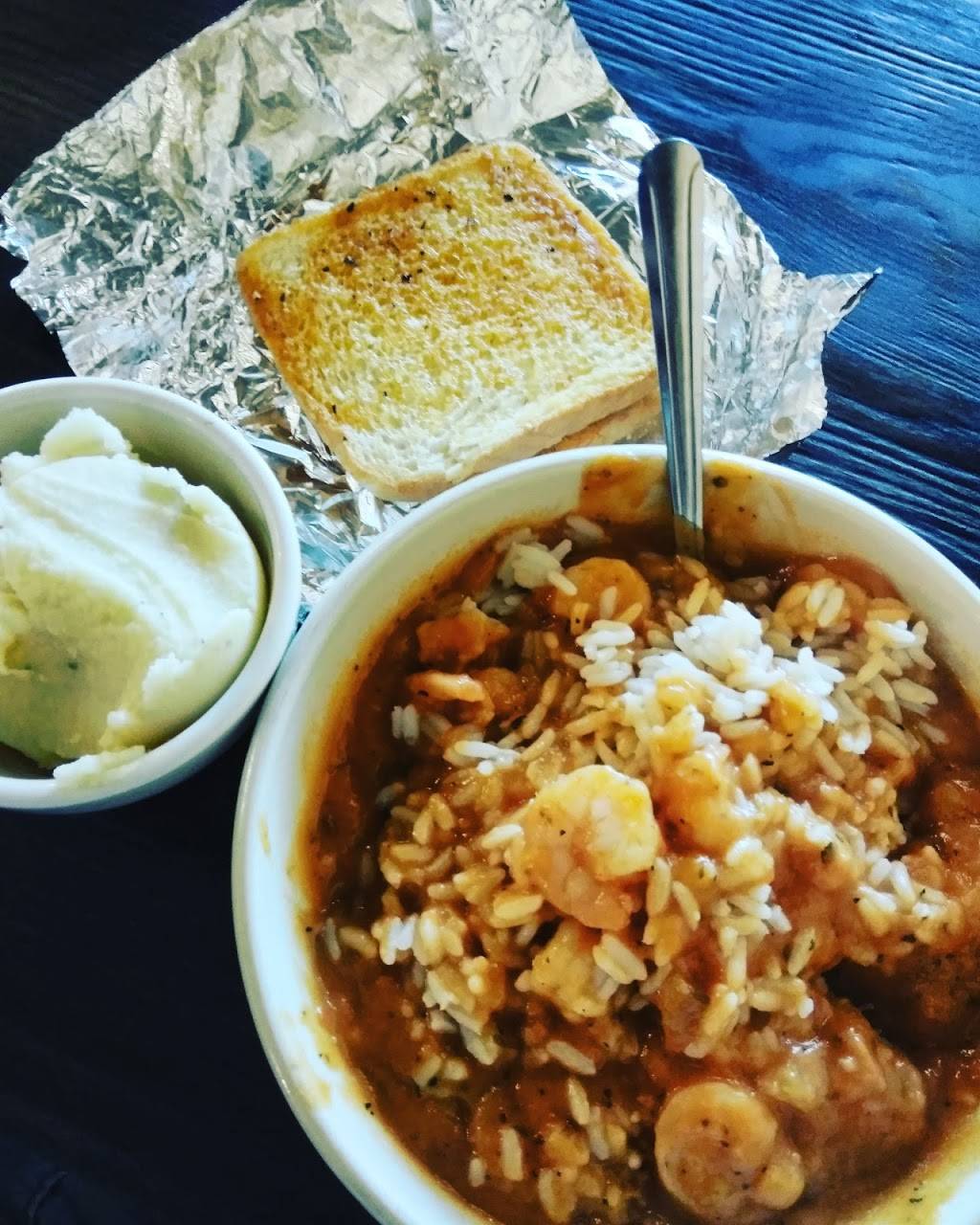 J. Gumbos Antioch | restaurant | 2371 Murfreesboro Pike, Nashville, TN 37217, USA | 6157396343 OR +1 615-739-6343