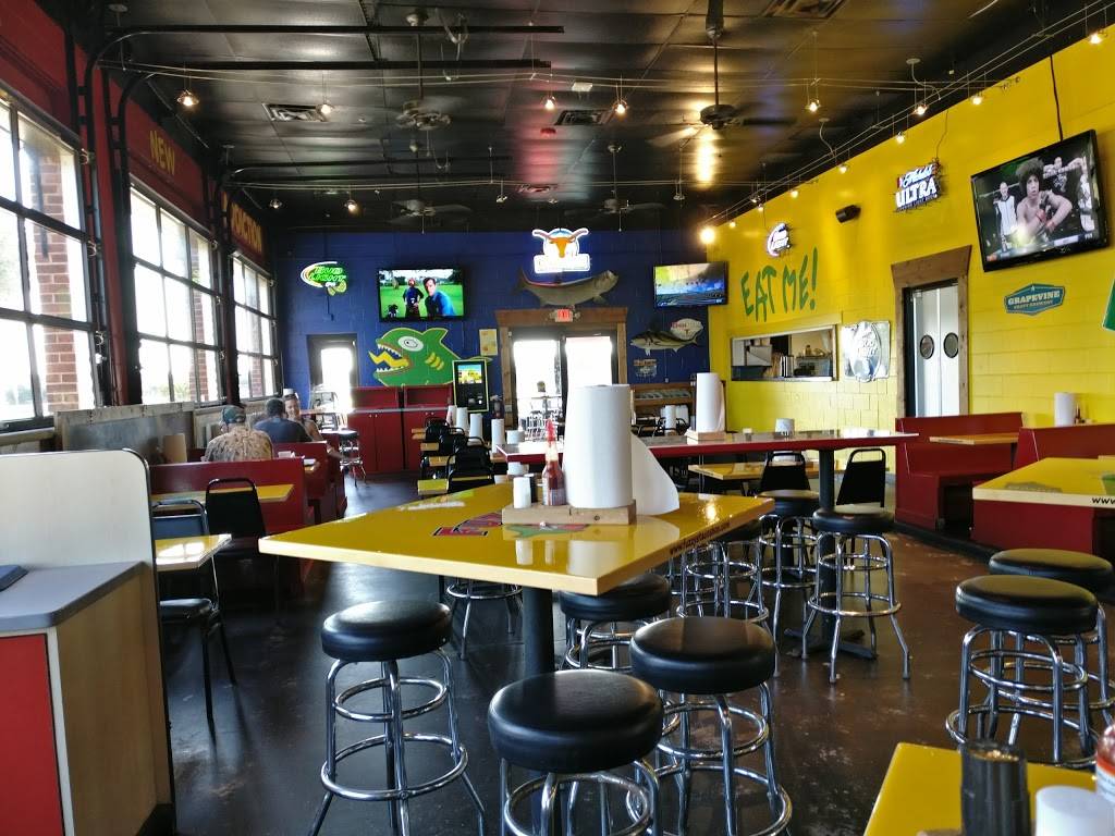 Fuzzys Taco Shop | restaurant | 1100 W John Carpenter Fwy, Irving, TX 75039, USA | 9725508226 OR +1 972-550-8226