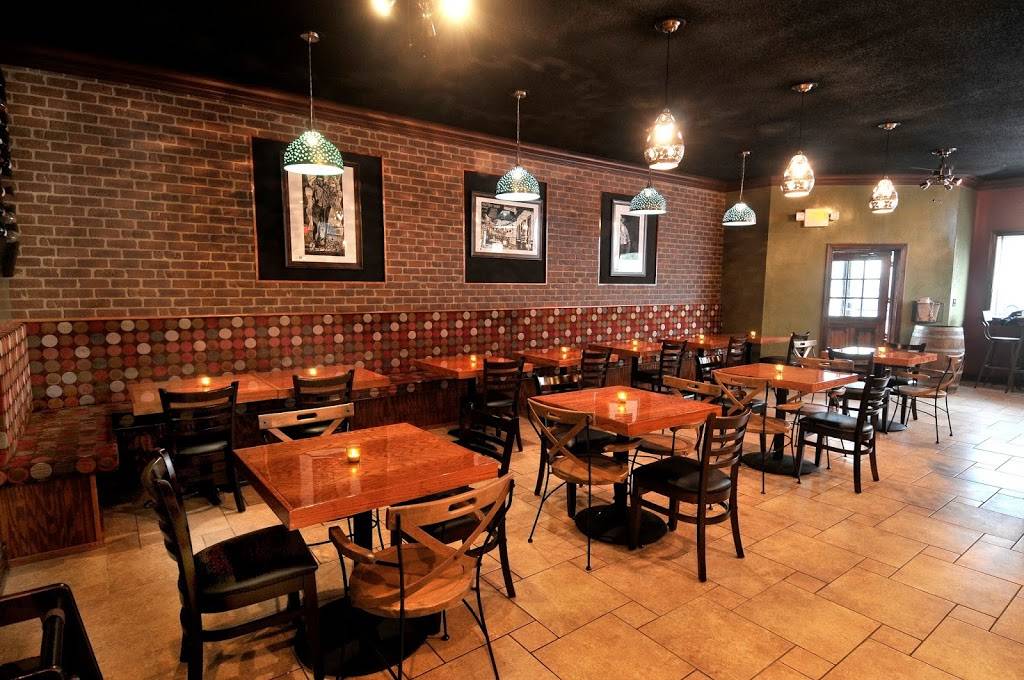 Arepazo Tapas and Wine | restaurant | 93 N High St, Gahanna, OH 43230, USA | 6144717296 OR +1 614-471-7296