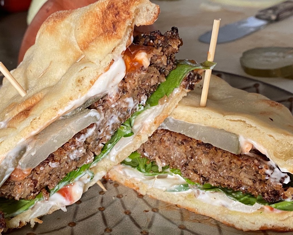 Plant Joy | restaurant | 8103 W Tower Ave, Milwaukee, WI 53223, USA | 7274633003 OR +1 727-463-3003