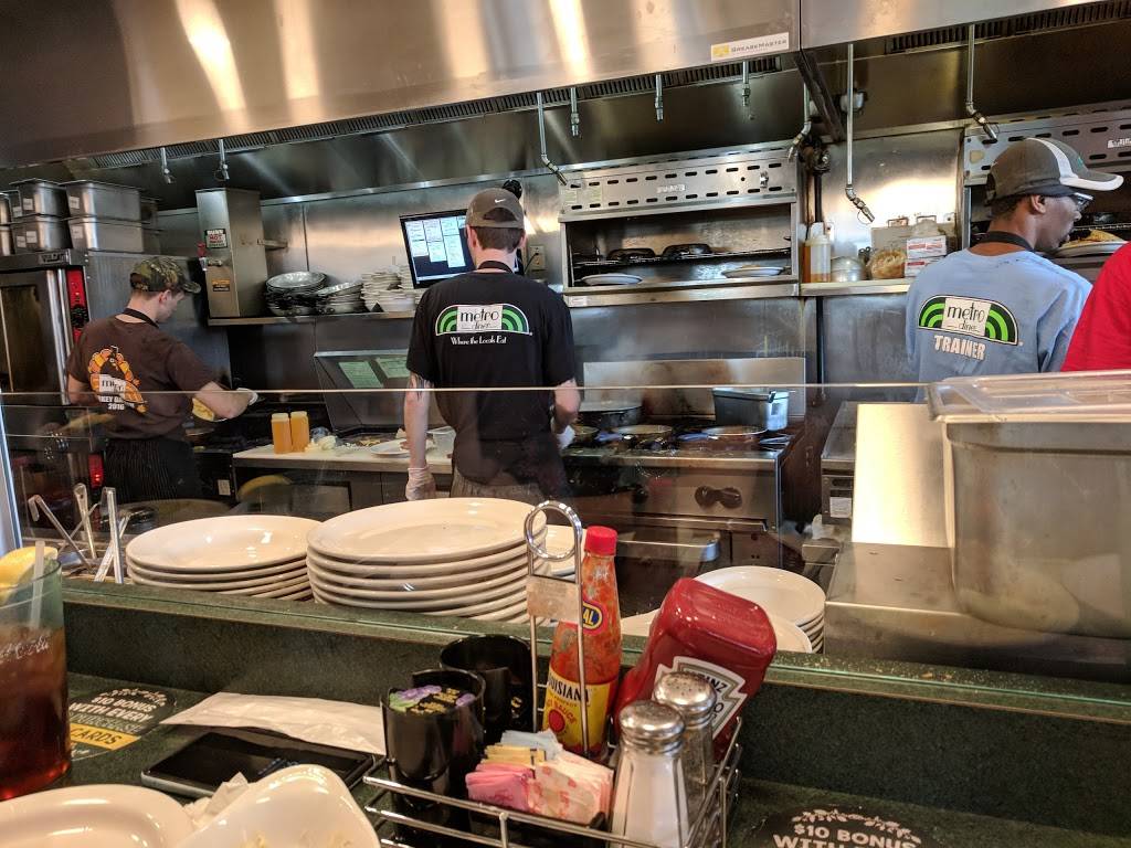 Metro Diner | cafe | 3630 Street Rd, Bensalem, PA 19020, USA | 2152617080 OR +1 215-261-7080