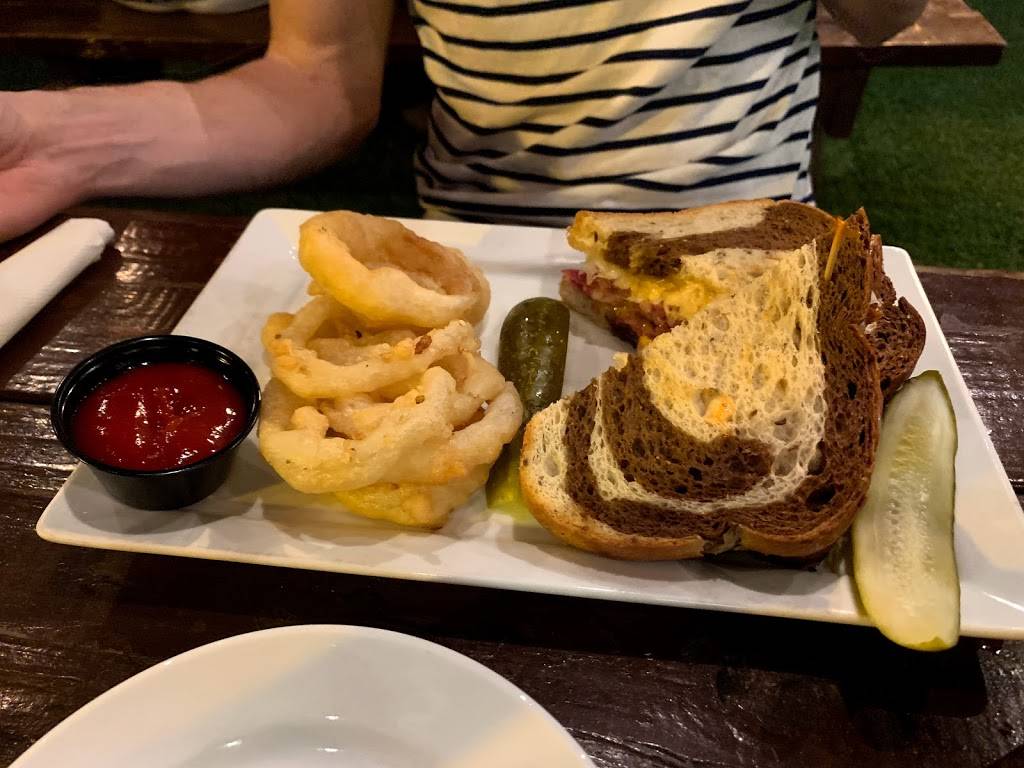 Rí Rá Irish Pub | restaurant | 1080 Peachtree St NE #1, Atlanta, GA 30309, USA | 4044771700 OR +1 404-477-1700