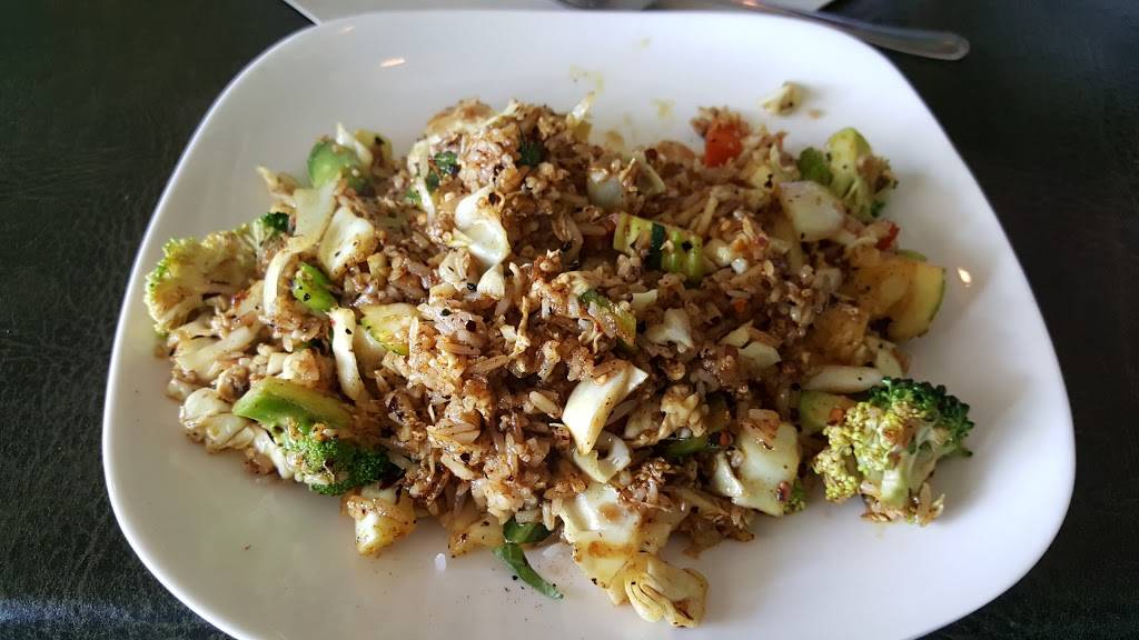 Kinnaree Thai Cuisine | restaurant | 1227 E 32nd St #1, Joplin, MO 64804, USA | 4177814442 OR +1 417-781-4442