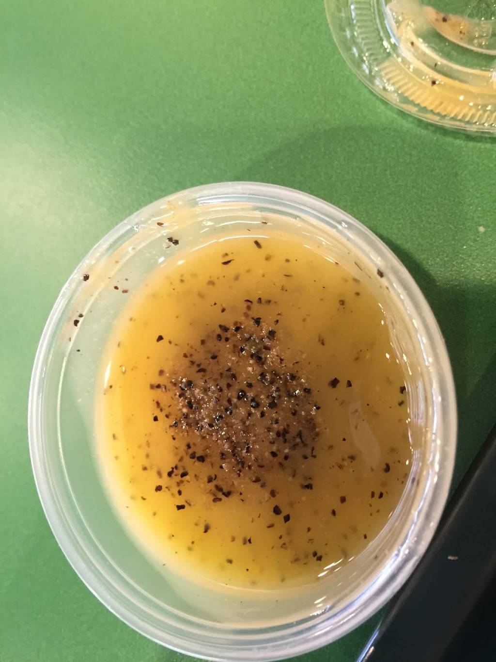 Wingstop | restaurant | 456 E 35th St, Chicago, IL 60616, USA | 3128426544 OR +1 312-842-6544