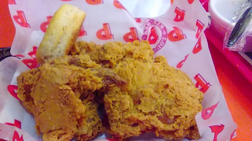 Popeyes Louisiana Kitchen | restaurant | 1135 N Beale Rd, Marysville, CA 95901, USA | 5307427587 OR +1 530-742-7587