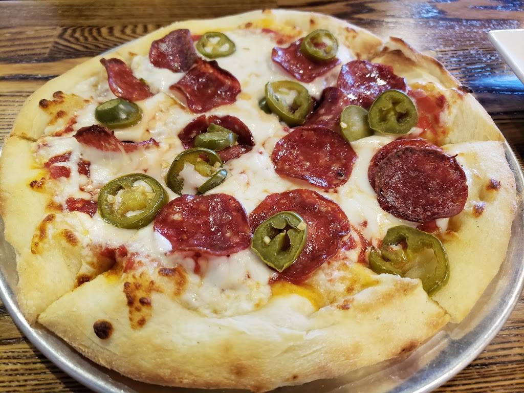 zpizza Tap Room | restaurant | 751 Center Dr #107, San Marcos, CA 92069, USA | 7603174677 OR +1 760-317-4677