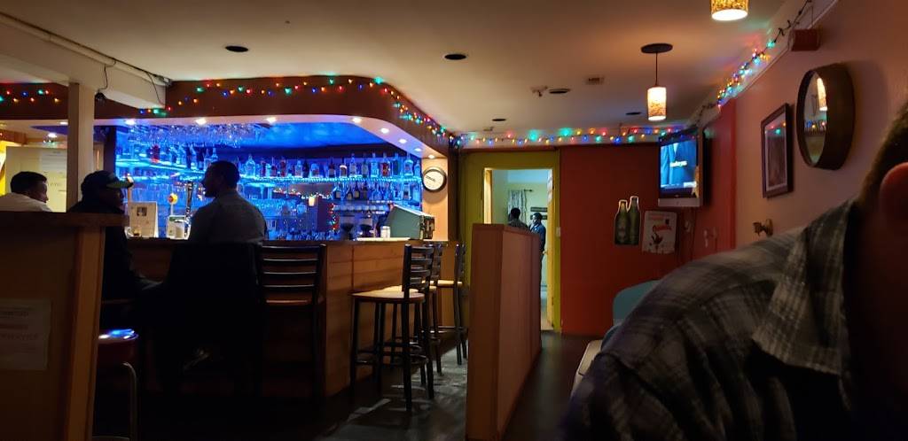 Blue Nile Ethiopian Restaurant | restaurant | 456 12th Ave, Seattle, WA 98122, USA | 2063208501 OR +1 206-320-8501