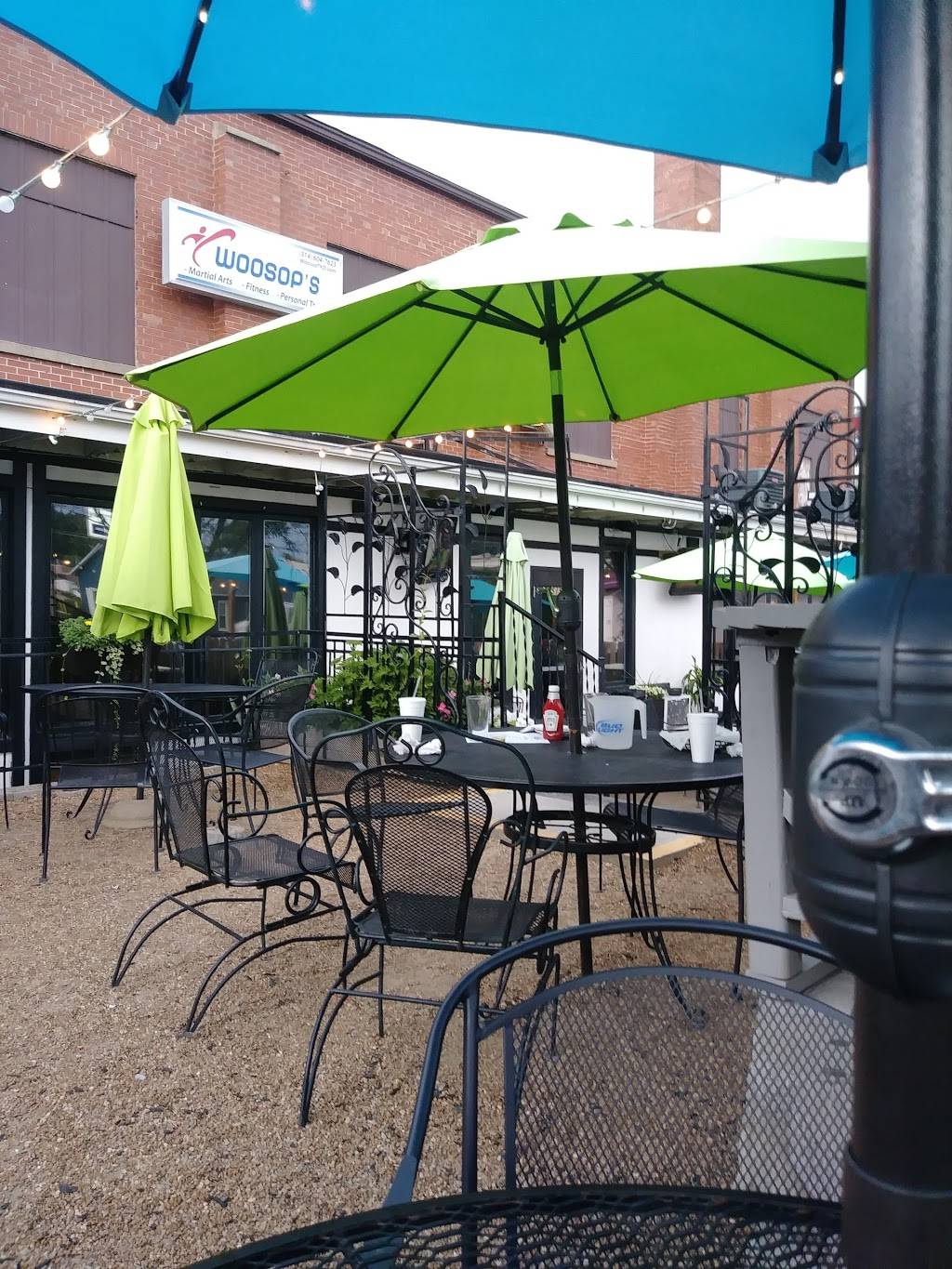 026 Bar And Grill | restaurant | 515 Gravois Rd, Fenton, MO 63026, USA | 6363432055 OR +1 636-343-2055