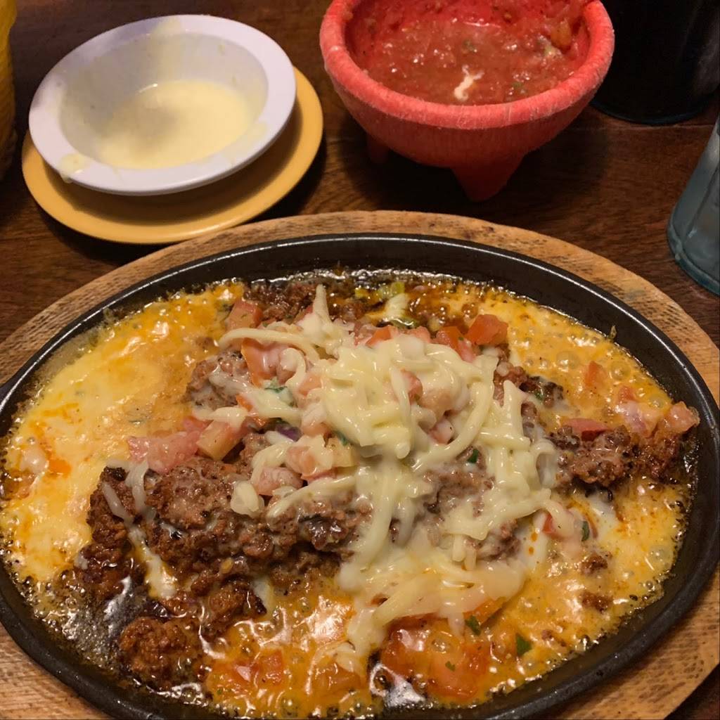 La Casa Mexicana Inc | restaurant | 201 Harvard Dr, Edwardsville, IL 62025, USA | 6186559606 OR +1 618-655-9606