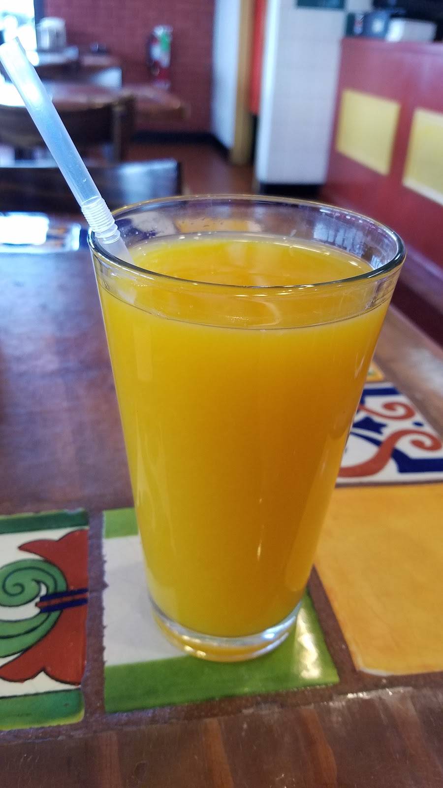 Los Fernandez Taqueria | restaurant | 1156 Irving Park Rd, Streamwood, IL 60107, USA | 6308309411 OR +1 630-830-9411