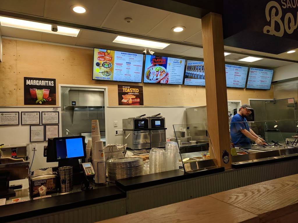 Hot Head Burritos | restaurant | 6228 Far Hills Ave, Centerville, OH 45459, USA | 9373318131 OR +1 937-331-8131