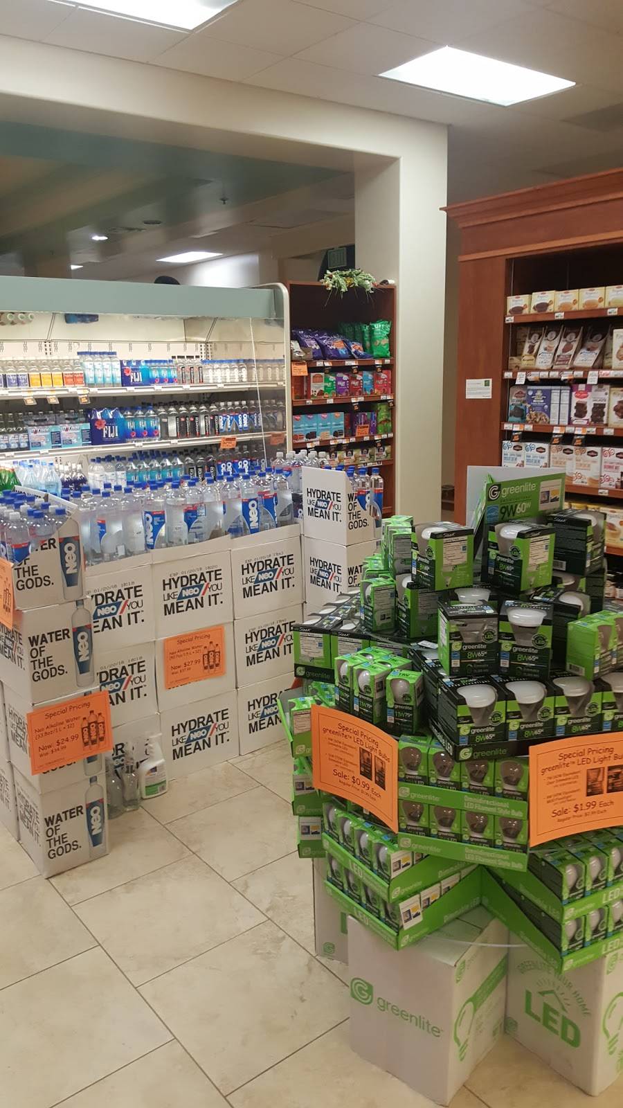 Goodwins Organic Foods and Drinks | cafe | 191 W Big Springs Rd, Riverside, CA 92507, USA | 9516822667 OR +1 951-682-2667