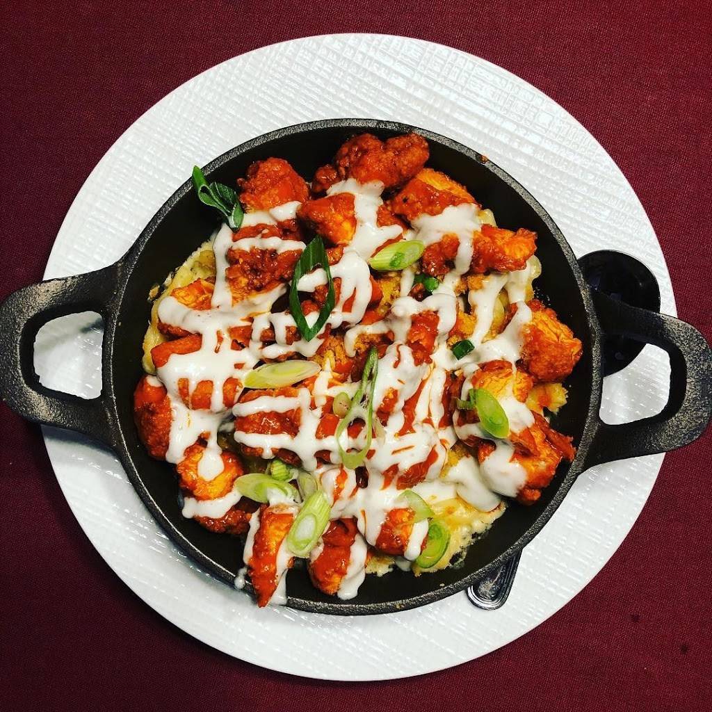 Village Tavern | restaurant | 168 Essex St, Salem, MA 01970, USA | 9787442858 OR +1 978-744-2858