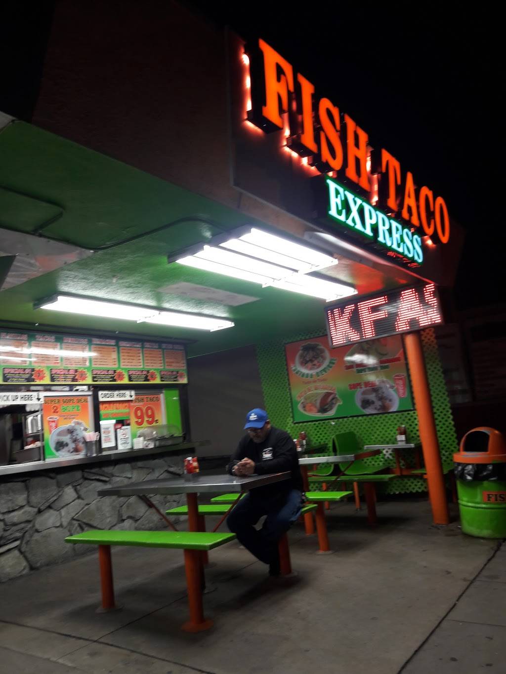 Fish Taco Express | restaurant | 5144 E Beverly Blvd, Los Angeles, CA 90022, USA | 3232648233 OR +1 323-264-8233