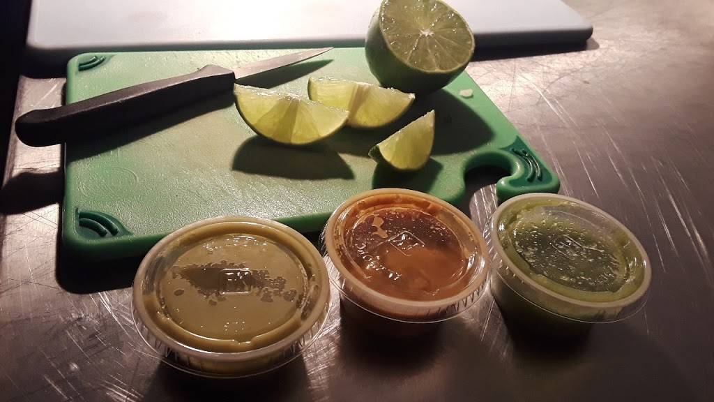 La Casita | restaurant | 7 Woodsdale Ave, Cincinnati, OH 45216, USA | 5139549565 OR +1 513-954-9565