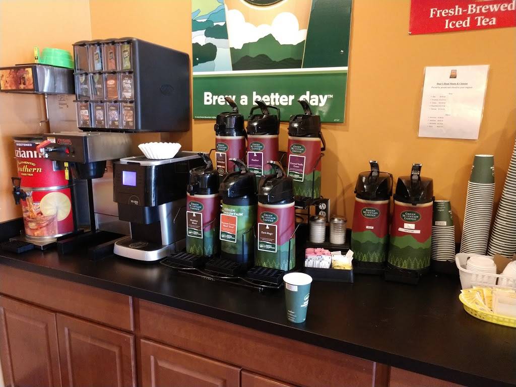 V&S NY Bagel Cafe | restaurant | 3261 S Church St, Burlington, NC 27215, USA | 3363508185 OR +1 336-350-8185