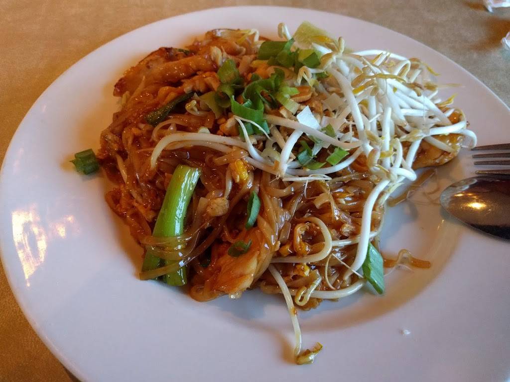 The King & I | restaurant | 7098 Hodgson Memorial Dr, Savannah, GA 31406, USA | 9123552100 OR +1 912-355-2100