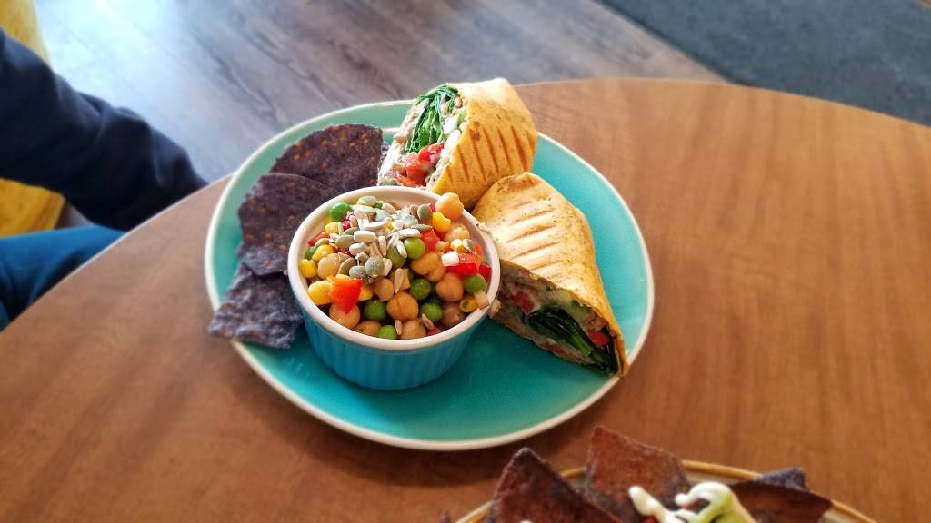 The Pea Pod Restaurant | restaurant | 671 Goderich St, Port Elgin, ON N0H 2C0, Canada | 5198326500 OR +1 519-832-6500