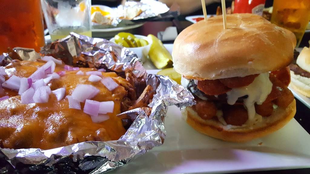 Dog House Saloon & Grill | restaurant | 270 Pascack Rd, Township of Washington, NJ 07676, USA | 2017221820 OR +1 201-722-1820